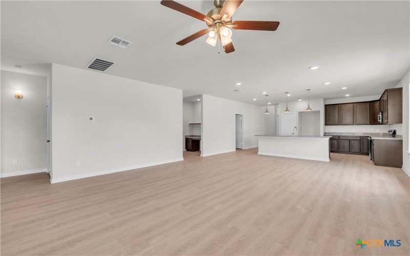 314 Roy Drive, Killeen, TX 76542, 4 Bedrooms Bedrooms, ,2 BathroomsBathrooms,Residential,For Sale,314 Roy Drive,0,573714