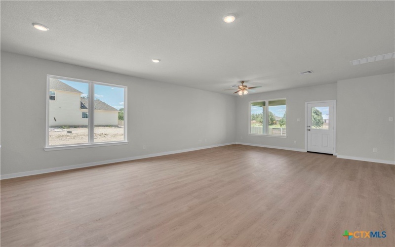 314 Roy Drive, Killeen, TX 76542, 4 Bedrooms Bedrooms, ,2 BathroomsBathrooms,Residential,For Sale,314 Roy Drive,0,573714