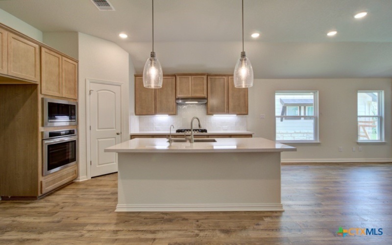 11910 Lofted Bloom, Schertz, TX 78154, 4 Bedrooms Bedrooms, ,3 BathroomsBathrooms,Residential,For Sale,11910 Lofted Bloom,0,573733
