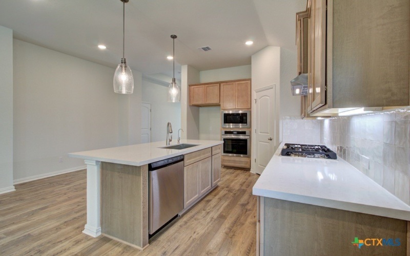 11910 Lofted Bloom, Schertz, TX 78154, 4 Bedrooms Bedrooms, ,3 BathroomsBathrooms,Residential,For Sale,11910 Lofted Bloom,0,573733