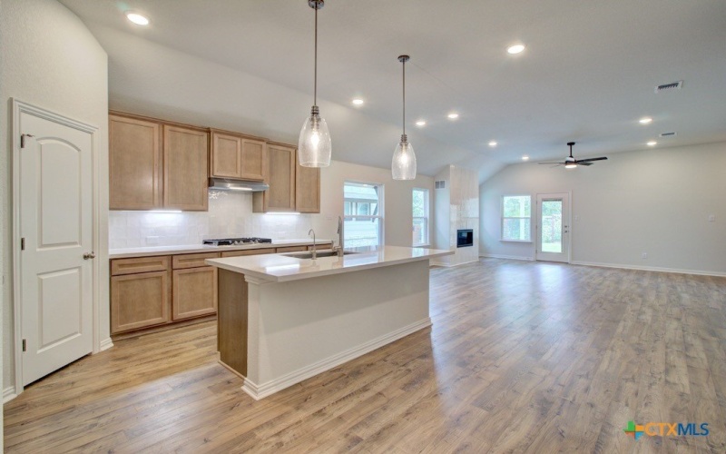 11910 Lofted Bloom, Schertz, TX 78154, 4 Bedrooms Bedrooms, ,3 BathroomsBathrooms,Residential,For Sale,11910 Lofted Bloom,0,573733