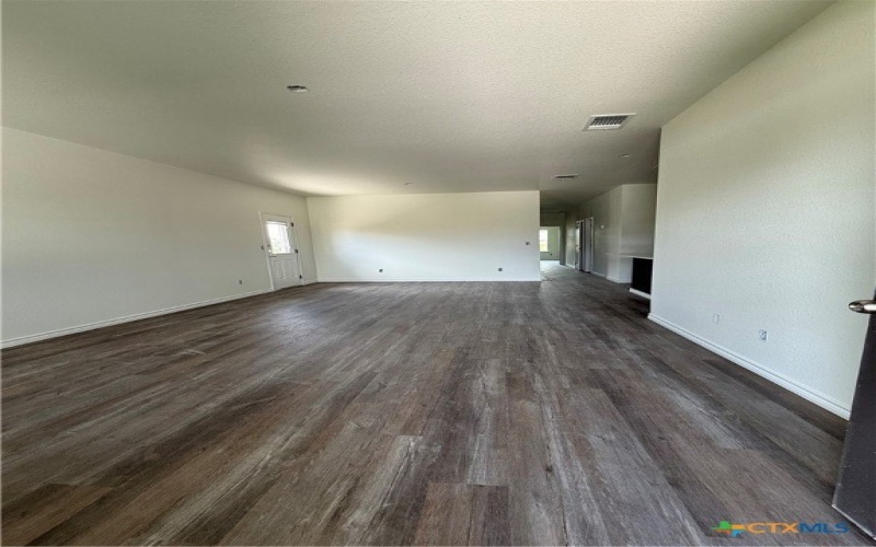 5113 White Rose Drive, Killeen, TX 76542, 3 Bedrooms Bedrooms, ,2 BathroomsBathrooms,Residential,For Sale,5113 White Rose Drive,573744