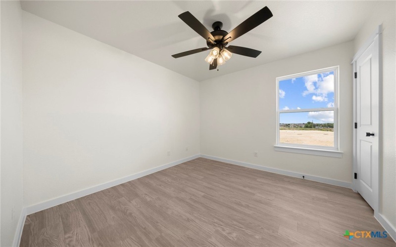 1215 Iron Horse Drive, Killeen, TX 76549, 4 Bedrooms Bedrooms, ,2 BathroomsBathrooms,Residential,For Sale,1215 Iron Horse Drive,568204