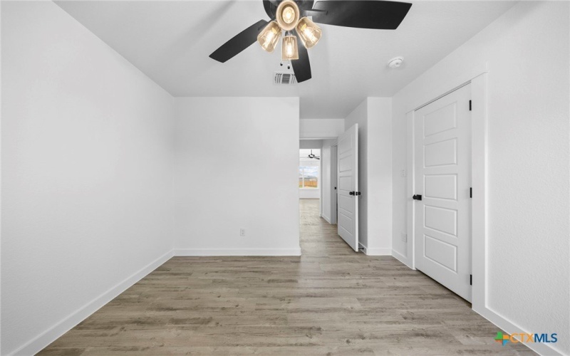 1217 Iron Horse Drive, Killeen, TX 76549, 4 Bedrooms Bedrooms, ,2 BathroomsBathrooms,Residential,For Sale,1217 Iron Horse Drive,568206