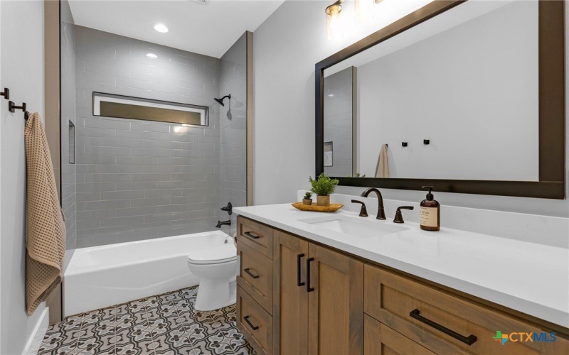 540 River Run #213, New Braunfels, TX 78132, 3 Bedrooms Bedrooms, ,2 BathroomsBathrooms,Residential,For Sale,540 River Run,573976