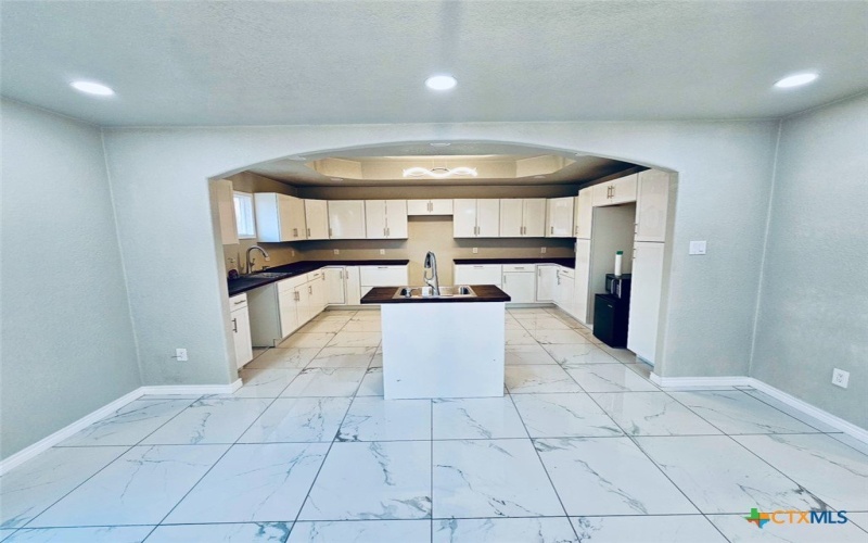 106 Country Club Drive, Marlin, TX 76661, 3 Bedrooms Bedrooms, ,2 BathroomsBathrooms,Residential,For Sale,106 Country Club Drive,568691