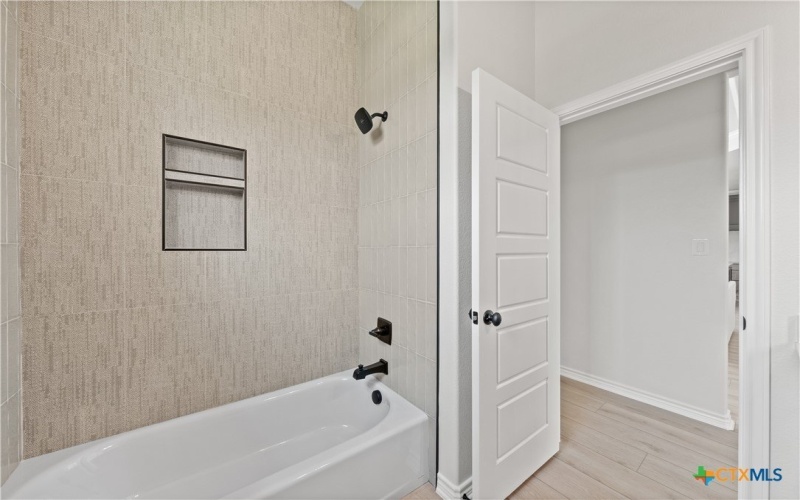 301 Canyon Oaks Road, Troy, TX 76579, 4 Habitaciones Habitaciones , ,2 BañosBaños,Residential,En Venta,301 Canyon Oaks Road,0,568990