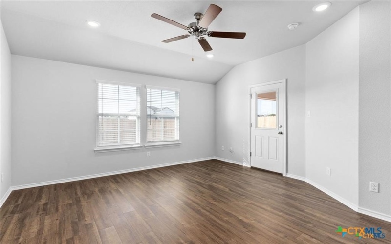 1202 Lexington Drive, Copperas Cove, TX 76522, 3 Habitaciones Habitaciones , ,Residential,En Venta,1202 Lexington Drive,574190