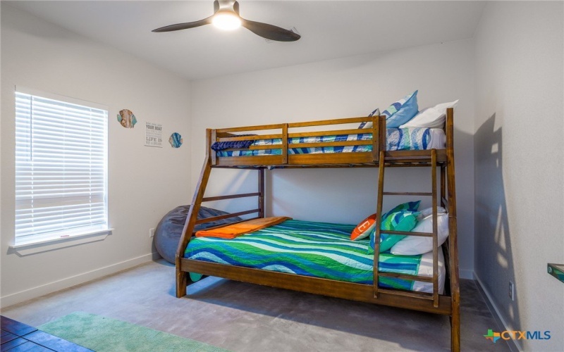 307 Cedarhill Drive, Granite Shoals, TX 78654, 3 Habitaciones Habitaciones , ,2 BañosBaños,Residential,En Venta,307 Cedarhill Drive,569093