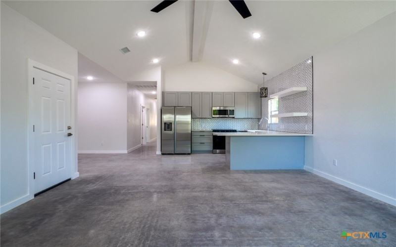 307 Cedarhill Drive, Granite Shoals, TX 78654, 3 Habitaciones Habitaciones , ,2 BañosBaños,Residential,En Venta,307 Cedarhill Drive,569093