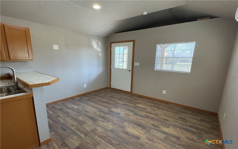 400 E Mignonette Street, Kosse, TX 76653, 1 Bedroom Bedrooms, ,1 BathroomBathrooms,Residential,For Sale,400 E Mignonette Street,569095