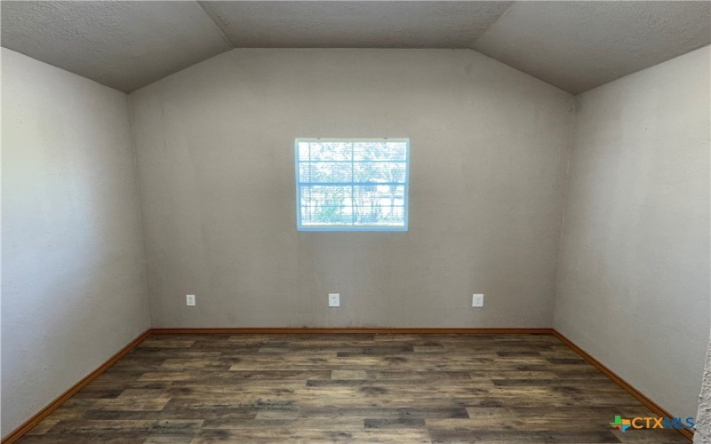 400 E Mignonette Street, Kosse, TX 76653, 1 Bedroom Bedrooms, ,1 BathroomBathrooms,Residential,For Sale,400 E Mignonette Street,569095