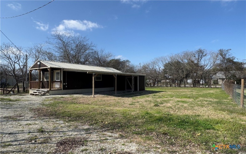 400 E Mignonette Street, Kosse, TX 76653, 1 Bedroom Bedrooms, ,1 BathroomBathrooms,Residential,For Sale,400 E Mignonette Street,569095