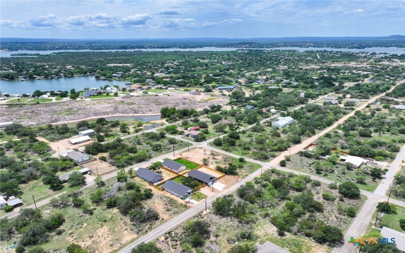 306 Hilldale Drive, Granite Shoals, TX 78654, 3 Habitaciones Habitaciones , ,2 BañosBaños,Residential,En Venta,306 Hilldale Drive,569096