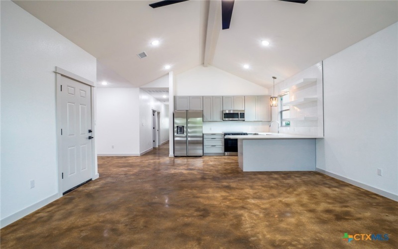 306 Hilldale Drive, Granite Shoals, TX 78654, 3 Habitaciones Habitaciones , ,2 BañosBaños,Residential,En Venta,306 Hilldale Drive,569096