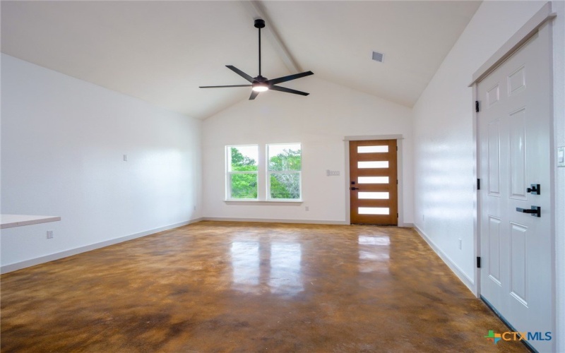 306 Hilldale Drive, Granite Shoals, TX 78654, 3 Habitaciones Habitaciones , ,2 BañosBaños,Residential,En Venta,306 Hilldale Drive,569096