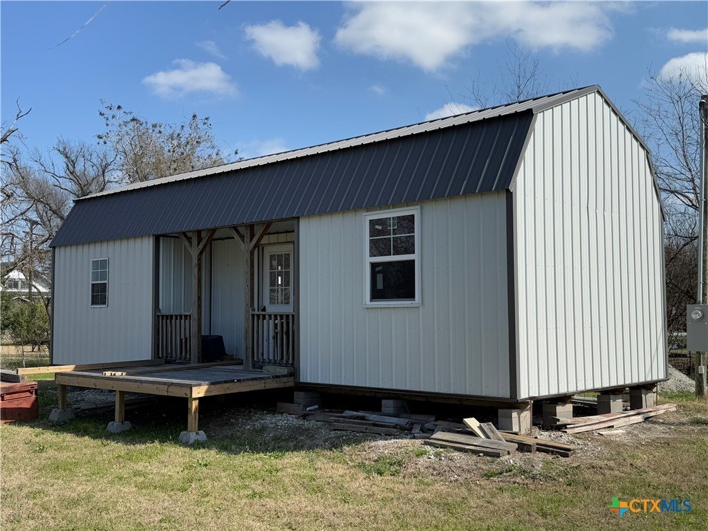 404 E Mignonette Street, Kosse, TX 76653, 1 Bedroom Bedrooms, ,1 BathroomBathrooms,Residential,For Sale,404 E Mignonette Street,569155