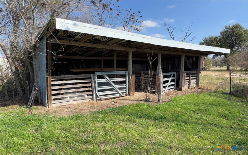 404 E Mignonette Street, Kosse, TX 76653, 1 Bedroom Bedrooms, ,1 BathroomBathrooms,Residential,For Sale,404 E Mignonette Street,569155