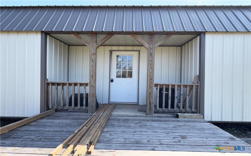 404 E Mignonette Street, Kosse, TX 76653, 1 Bedroom Bedrooms, ,1 BathroomBathrooms,Residential,For Sale,404 E Mignonette Street,569155