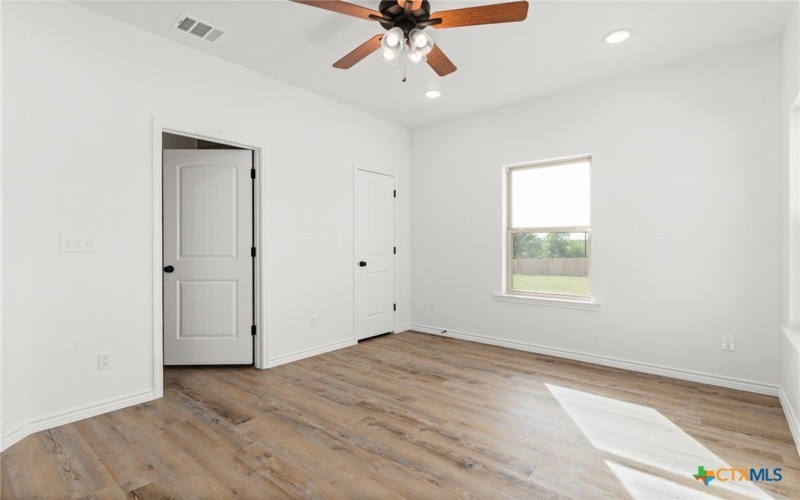 913 Blane Circle, Lampasas, TX 76550, 3 Habitaciones Habitaciones , ,2 BañosBaños,Residential,En Venta,913 Blane Circle,0,574273