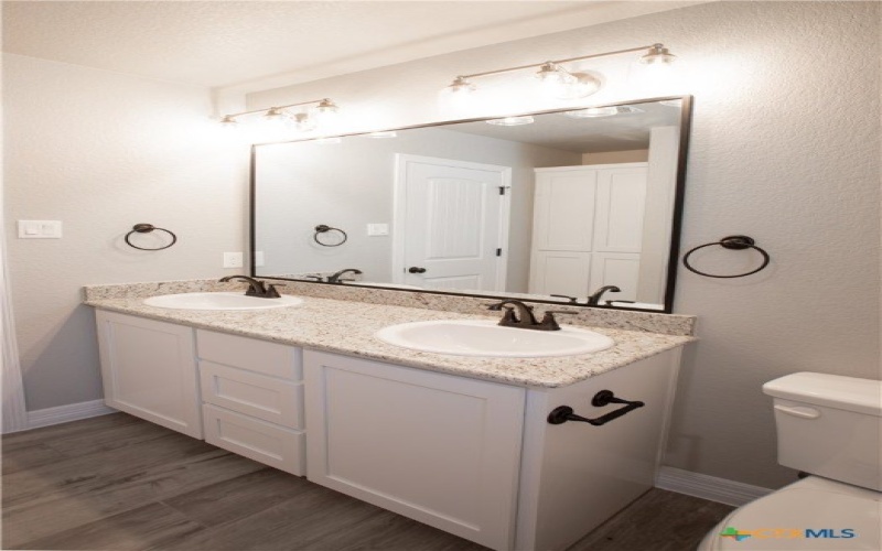 3217 Digby Drive, Belton, TX 76513, 4 Bedrooms Bedrooms, ,2 BathroomsBathrooms,Residential,For Sale,3217 Digby Drive,574318
