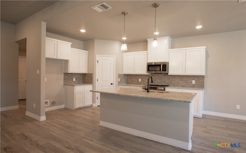 3217 Digby Drive, Belton, TX 76513, 4 Bedrooms Bedrooms, ,2 BathroomsBathrooms,Residential,For Sale,3217 Digby Drive,574318