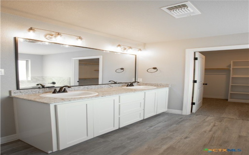 3217 Digby Drive, Belton, TX 76513, 4 Bedrooms Bedrooms, ,2 BathroomsBathrooms,Residential,For Sale,3217 Digby Drive,574318