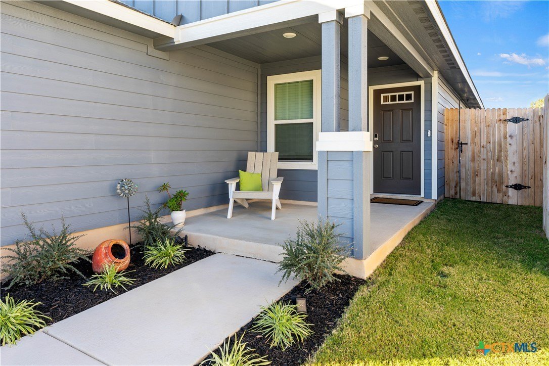 416 View Drive, Georgetown, TX 78628, 3 Bedrooms Bedrooms, ,2 BathroomsBathrooms,Residential,For Sale,416 View Drive,569729