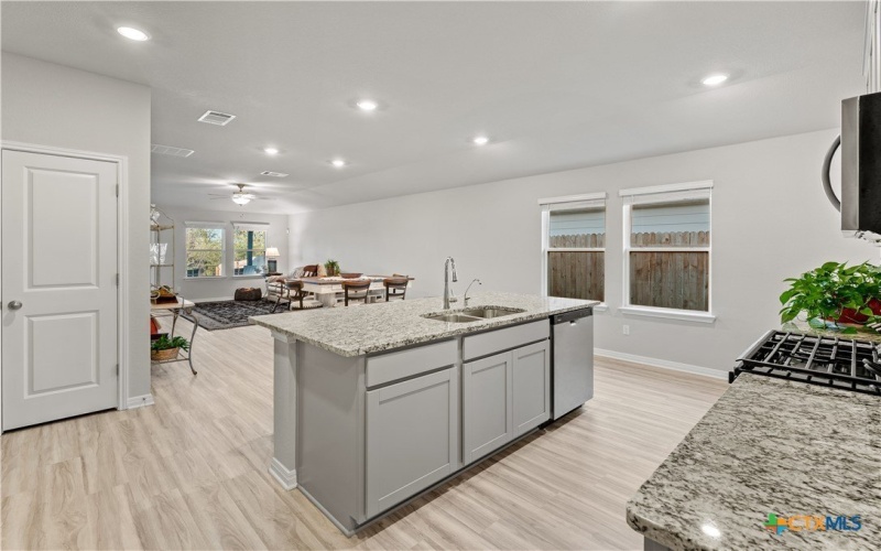 416 View Drive, Georgetown, TX 78628, 3 Bedrooms Bedrooms, ,2 BathroomsBathrooms,Residential,For Sale,416 View Drive,569729