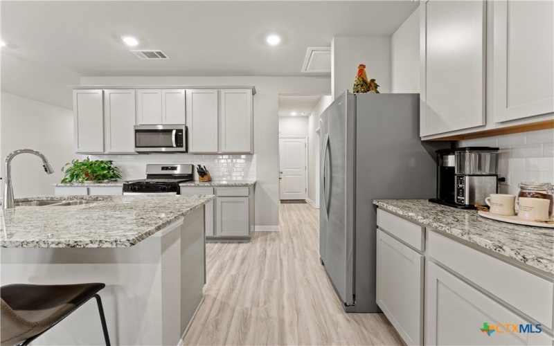 416 View Drive, Georgetown, TX 78628, 3 Bedrooms Bedrooms, ,2 BathroomsBathrooms,Residential,For Sale,416 View Drive,569729