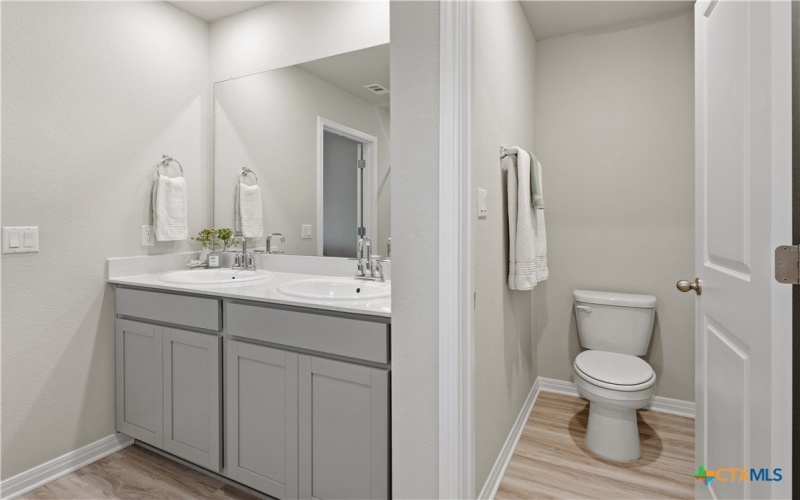 416 View Drive, Georgetown, TX 78628, 3 Bedrooms Bedrooms, ,2 BathroomsBathrooms,Residential,For Sale,416 View Drive,569729