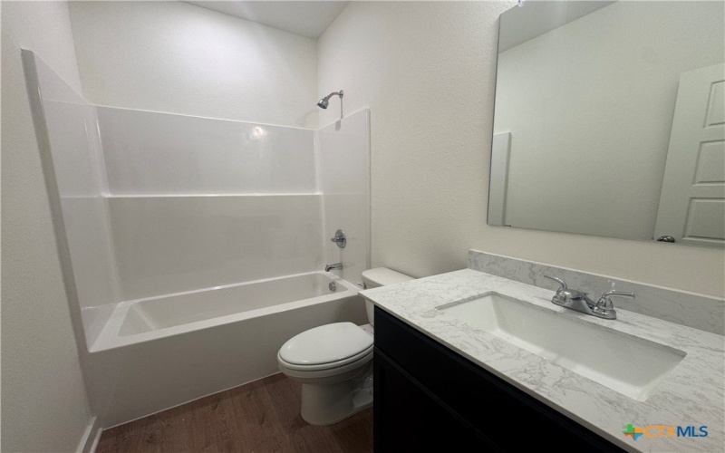 214 University Avenue, Troy, TX 76579, 3 Habitaciones Habitaciones , ,2 BañosBaños,Residential,En Venta,214 University Avenue,0,574396