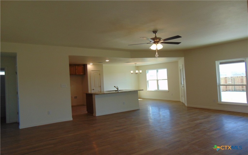 3206 Salt Fork Drive, Killeen, TX 76549, 3 Bedrooms Bedrooms, ,2 BathroomsBathrooms,Residential,For Sale,3206 Salt Fork Drive,570243