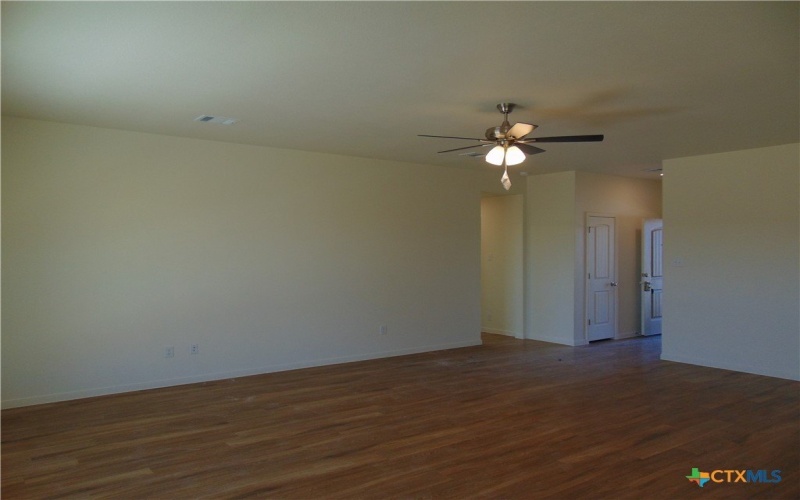 3206 Salt Fork Drive, Killeen, TX 76549, 3 Bedrooms Bedrooms, ,2 BathroomsBathrooms,Residential,For Sale,3206 Salt Fork Drive,570243