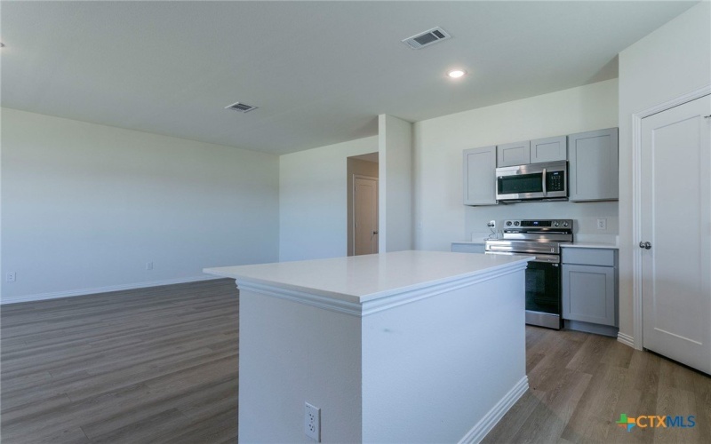 3816 Keller Road, Temple, TX 76504, 4 Bedrooms Bedrooms, ,2 BathroomsBathrooms,Residential,For Sale,3816 Keller Road,570701