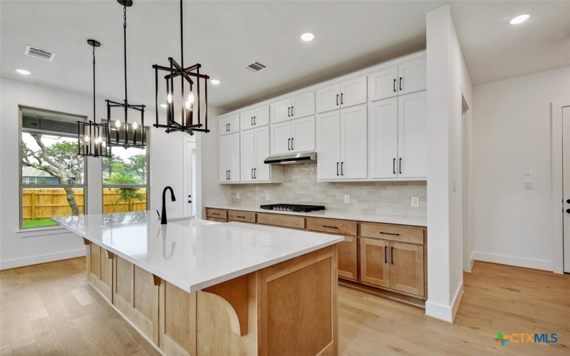 11710 Warlock, San Antonio, TX 78254, 4 Bedrooms Bedrooms, ,5 BathroomsBathrooms,Residential,For Sale,11710 Warlock,570725
