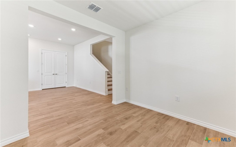 104 Maceo Way #102, San Marcos, TX 78666, 3 Bedrooms Bedrooms, ,2 BathroomsBathrooms,Residential,For Sale,104 Maceo Way,0,570866