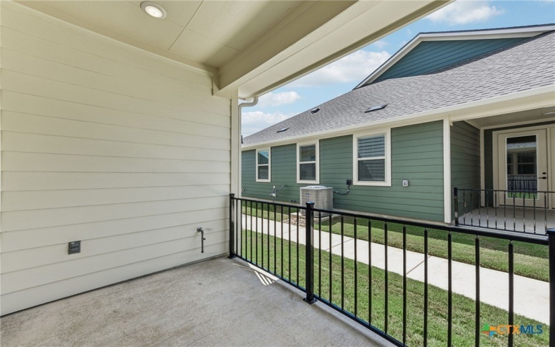104 Maceo Way #102, San Marcos, TX 78666, 3 Bedrooms Bedrooms, ,2 BathroomsBathrooms,Residential,For Sale,104 Maceo Way,0,570866
