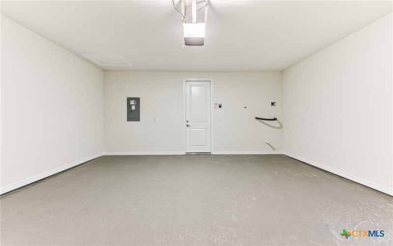 104 Maceo Way #102, San Marcos, TX 78666, 3 Bedrooms Bedrooms, ,2 BathroomsBathrooms,Residential,For Sale,104 Maceo Way,0,570866