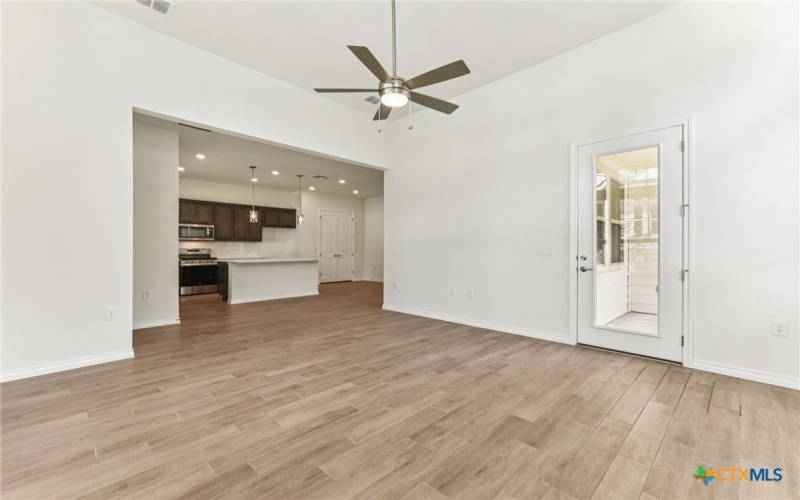 104 Maceo Way #102, San Marcos, TX 78666, 3 Bedrooms Bedrooms, ,2 BathroomsBathrooms,Residential,For Sale,104 Maceo Way,0,570866
