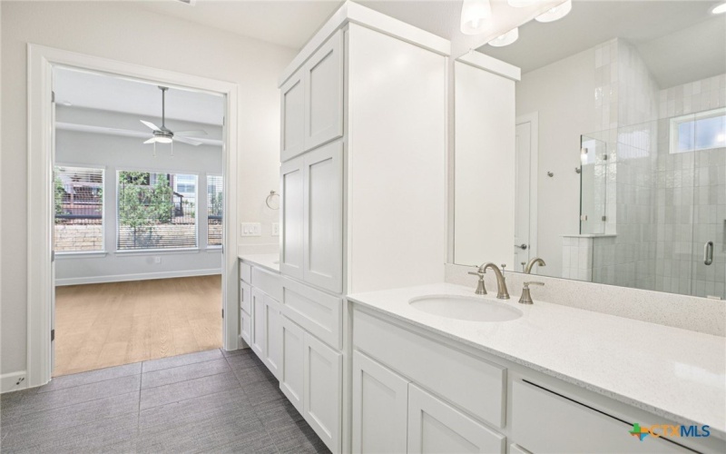 1520 Dancing Oak Lane, San Marcos, TX 78666, 2 Habitaciones Habitaciones , ,2 BañosBaños,Residential,En Venta,1520 Dancing Oak Lane,0,570890