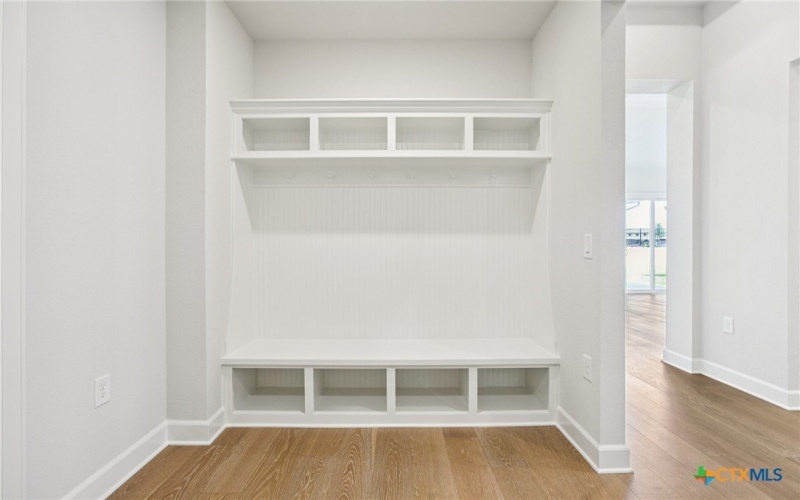 1520 Dancing Oak Lane, San Marcos, TX 78666, 2 Habitaciones Habitaciones , ,2 BañosBaños,Residential,En Venta,1520 Dancing Oak Lane,0,570890