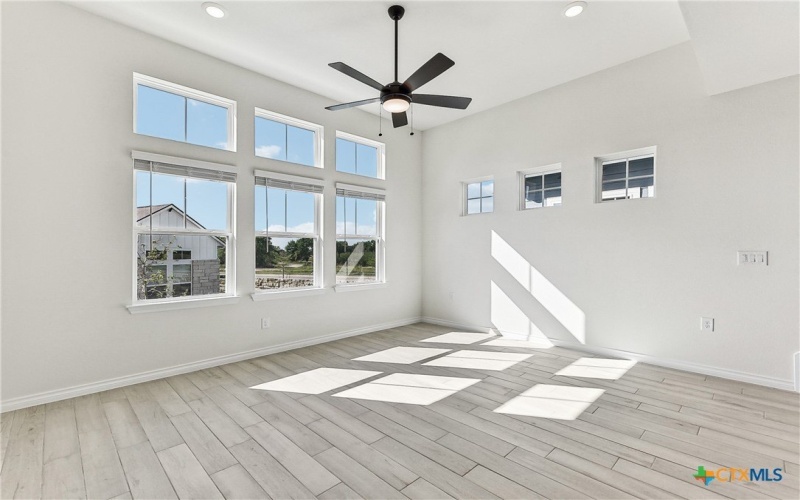 107 Maceo Way #101, San Marcos, TX 78666, 3 Bedrooms Bedrooms, ,2 BathroomsBathrooms,Residential,For Sale,107 Maceo Way,570928