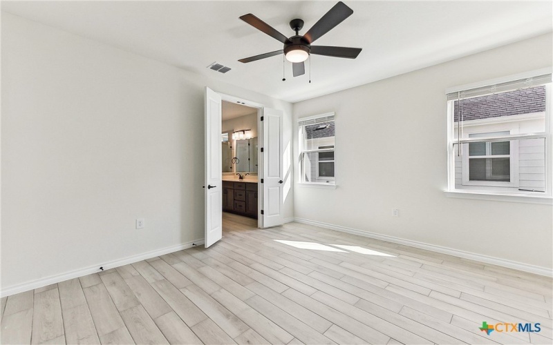 107 Maceo Way #101, San Marcos, TX 78666, 3 Bedrooms Bedrooms, ,2 BathroomsBathrooms,Residential,For Sale,107 Maceo Way,570928