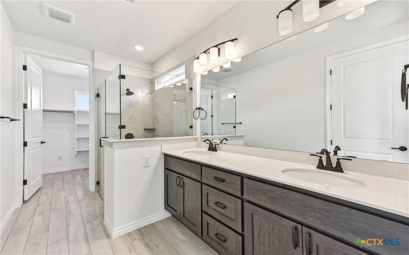 107 Maceo Way #101, San Marcos, TX 78666, 3 Bedrooms Bedrooms, ,2 BathroomsBathrooms,Residential,For Sale,107 Maceo Way,570928