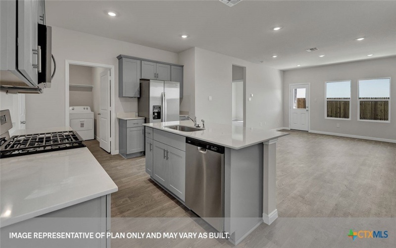 320 New Albany Lane, San Marcos, TX 78666, 3 Habitaciones Habitaciones , ,2 BañosBaños,Residential,En Venta,320 New Albany Lane,570999