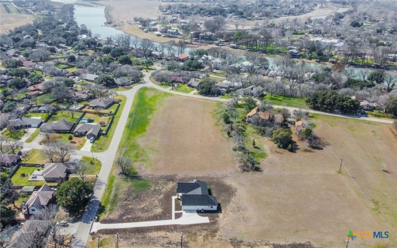 110 Lake Village Road, Seguin, TX 78155, 4 Habitaciones Habitaciones , ,3 BañosBaños,Residential,En Venta,110 Lake Village Road,571551