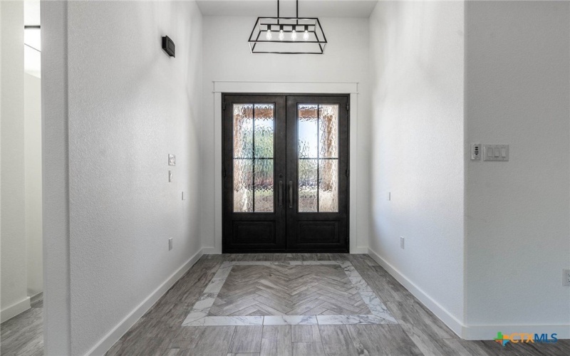110 Lake Village Road, Seguin, TX 78155, 4 Habitaciones Habitaciones , ,3 BañosBaños,Residential,En Venta,110 Lake Village Road,571551
