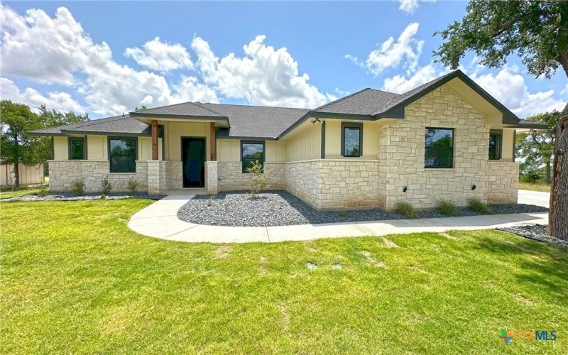 1725 Cottonwood Mesa Drive, Kempner, TX 76539, 4 Bedrooms Bedrooms, ,3 BathroomsBathrooms,Residential,For Sale,1725 Cottonwood Mesa Drive,571616