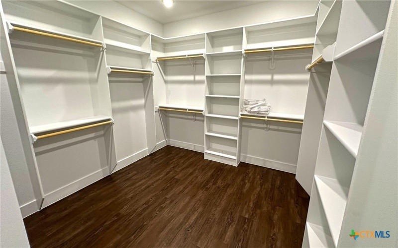1725 Cottonwood Mesa Drive, Kempner, TX 76539, 4 Bedrooms Bedrooms, ,3 BathroomsBathrooms,Residential,For Sale,1725 Cottonwood Mesa Drive,571616